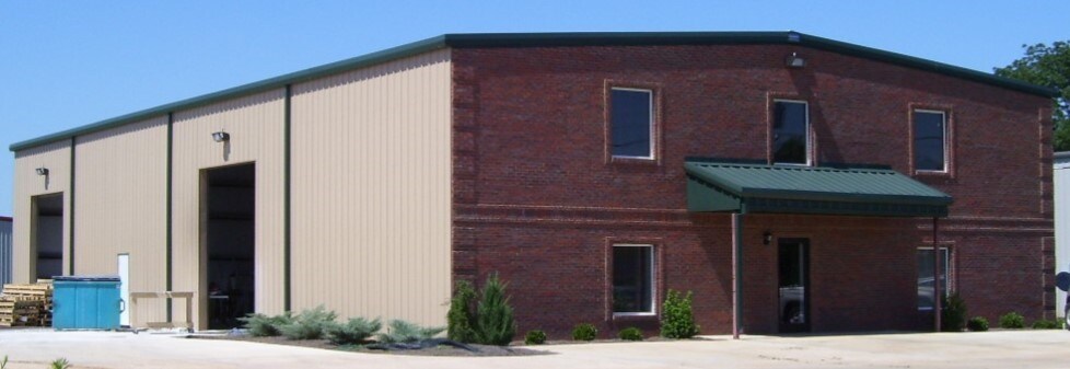 105 Pat Joiner Blvd, Byron, GA for sale - Primary Photo - Image 1 of 1