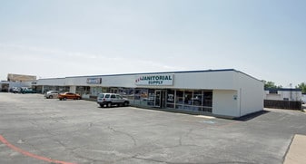 5113-5117 Davis Blvd, North Richland Hills TX - Storefront Property