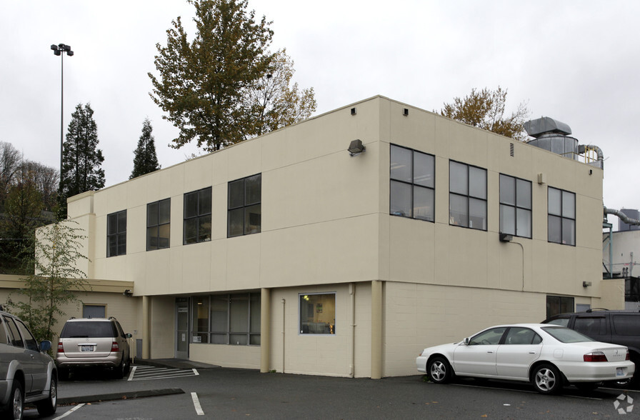 851 Poplar Pl S, Seattle, WA for lease - Building Photo - Image 1 of 4