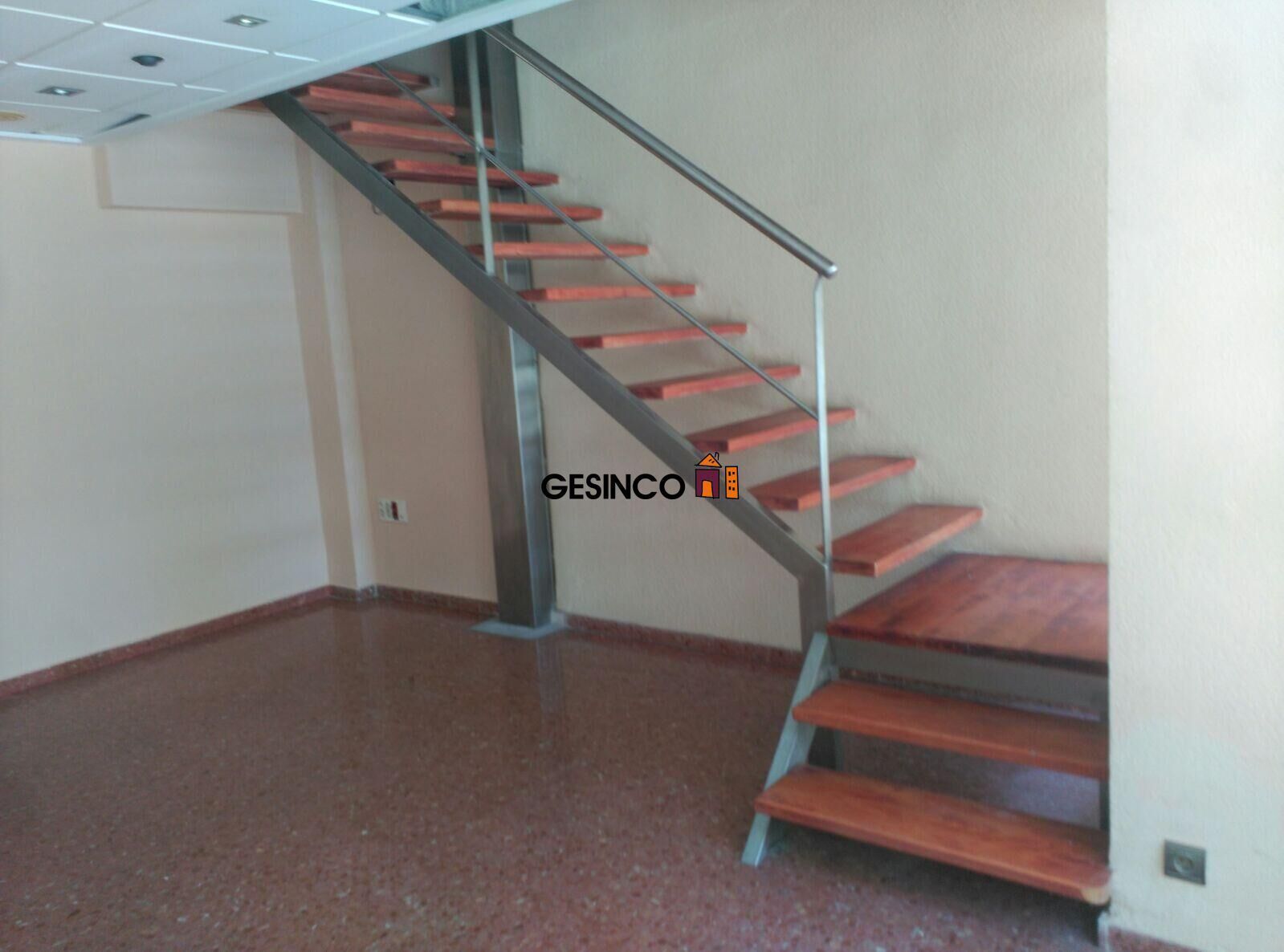 Retail in Ontinyent, Valencia for lease Building Photo- Image 1 of 7