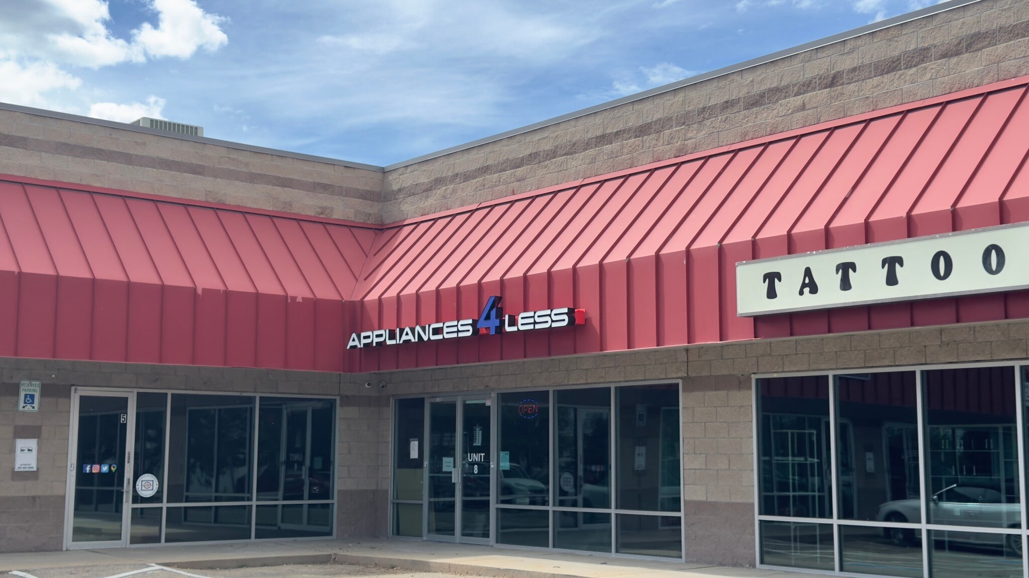 275 Waneka Pky, Lafayette, CO for lease Building Photo- Image 1 of 8