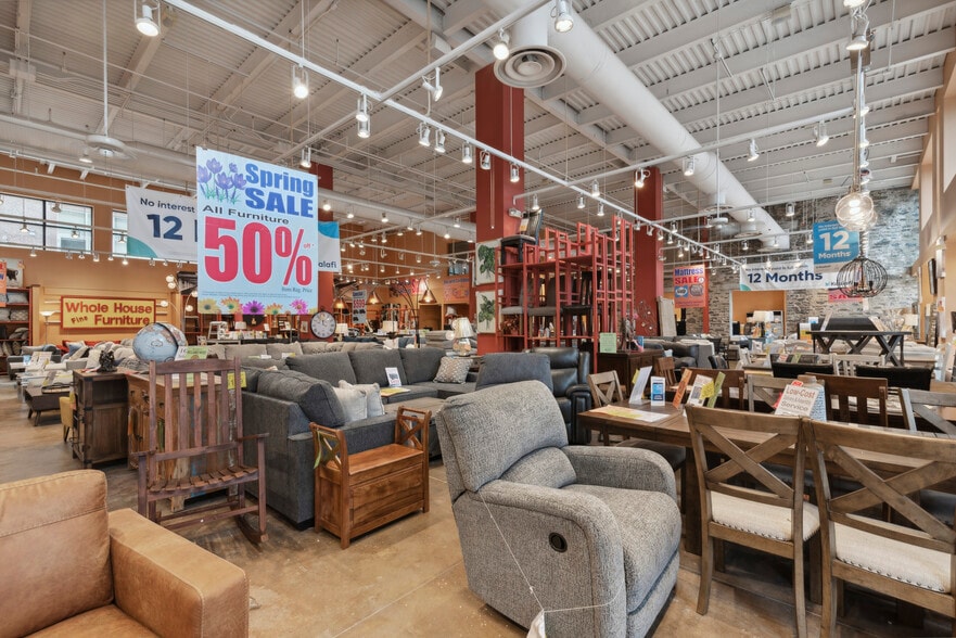 4113-4125 Main St, Philadelphia, PA for sale - Interior Photo - Image 2 of 3