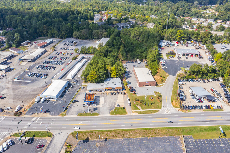 2322 Browns Bridge Rd, Gainesville, GA for sale - Building Photo - Image 2 of 8