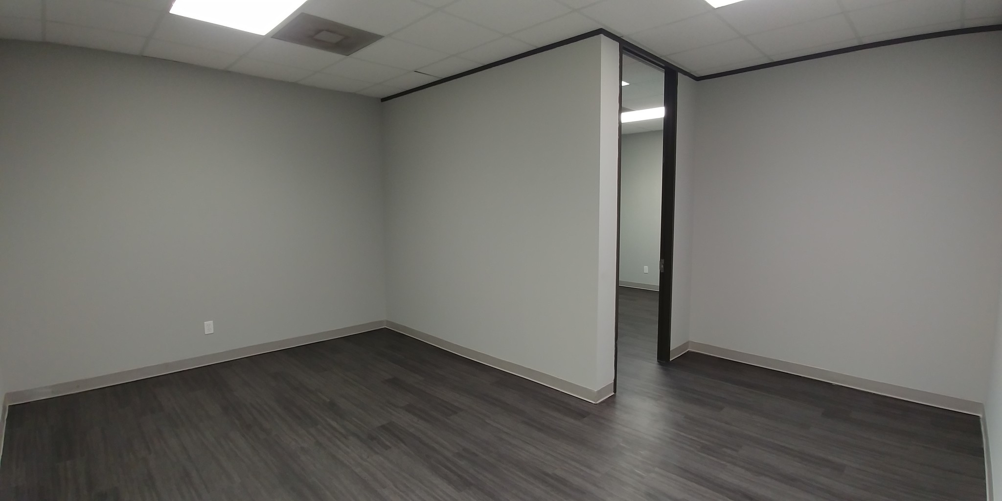 2539 S Gessner Rd, Houston, TX for lease Interior Photo- Image 1 of 5