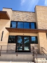 15210 Fitzhugh Rd, Austin, TX for lease Building Photo- Image 2 of 5