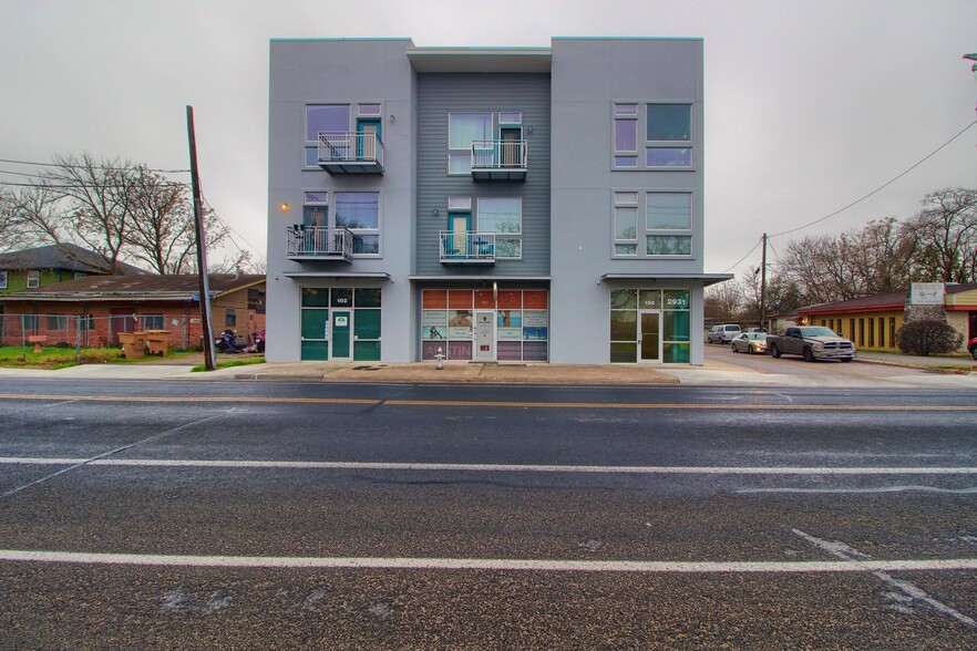 2931 E 12th St, Austin, TX for lease - Primary Photo - Image 1 of 19