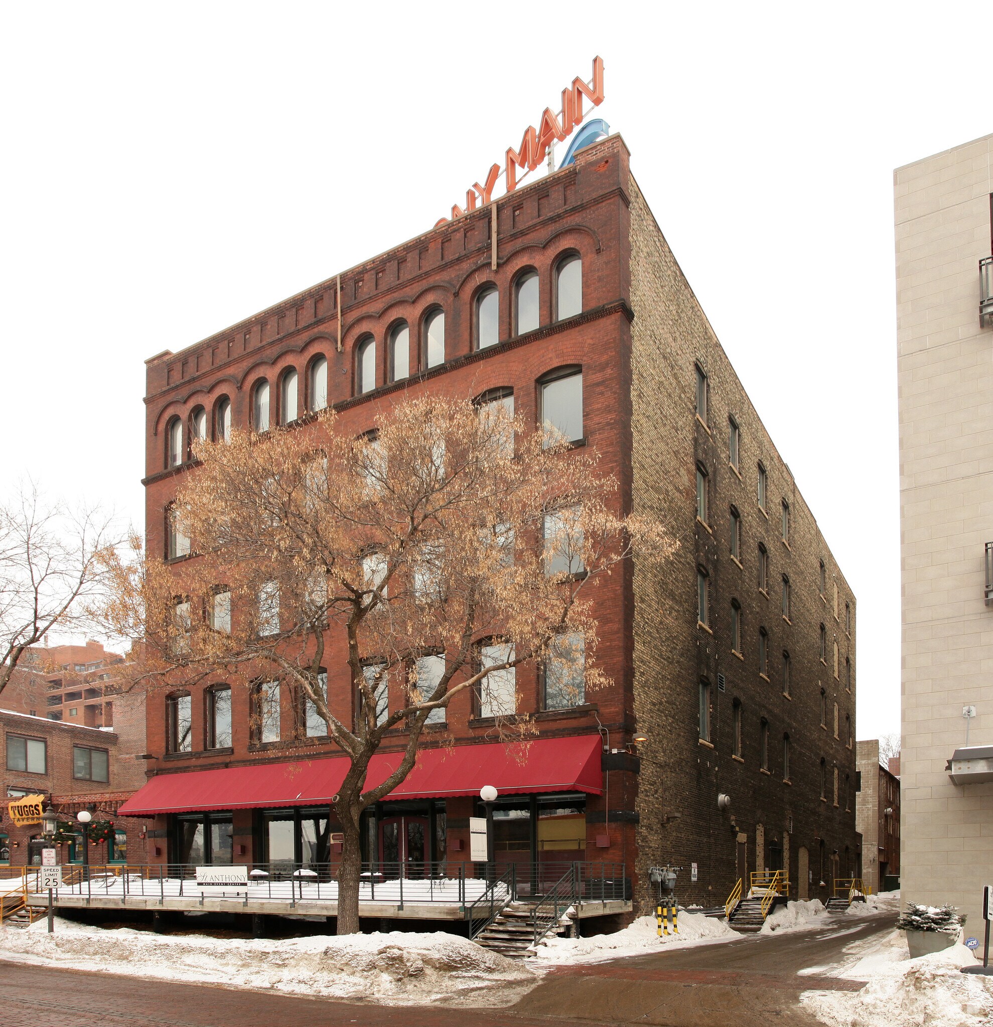 219 SE Main St, Minneapolis, MN for sale Primary Photo- Image 1 of 1