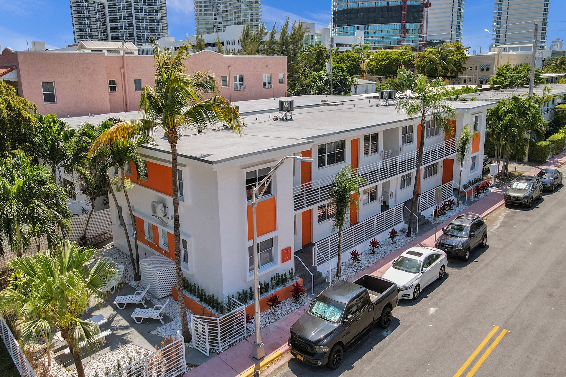 1000 7th St, Miami Beach, FL for sale Building Photo- Image 1 of 50