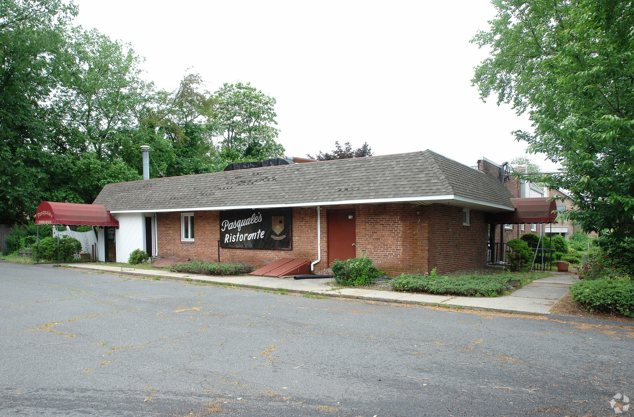 642 N Main St, East Longmeadow, MA for sale Building Photo- Image 1 of 1
