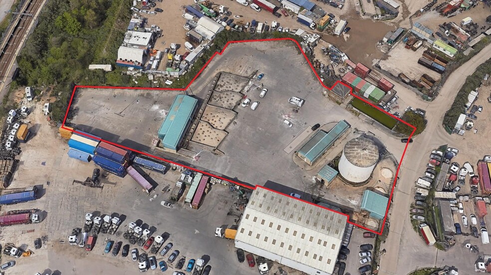 Botany Way, Purfleet for sale - Building Photo - Image 1 of 1