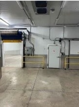 8605 NW 64th St, Miami, FL for lease Interior Photo- Image 2 of 2