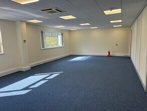 Cuckfield Rd, Haywards Heath for lease Interior Photo- Image 2 of 2