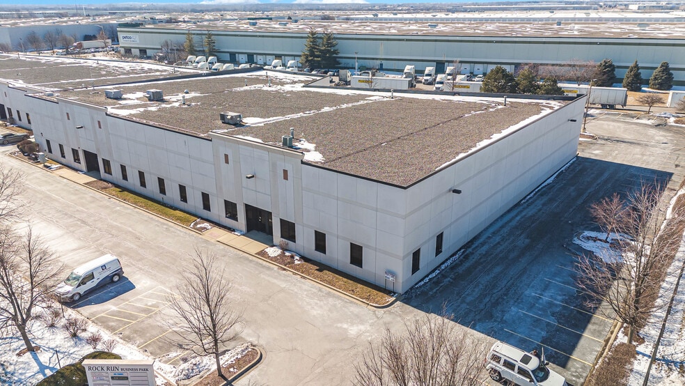 1603 Rock Creek Blvd, Joliet, IL for lease - Building Photo - Image 1 of 12