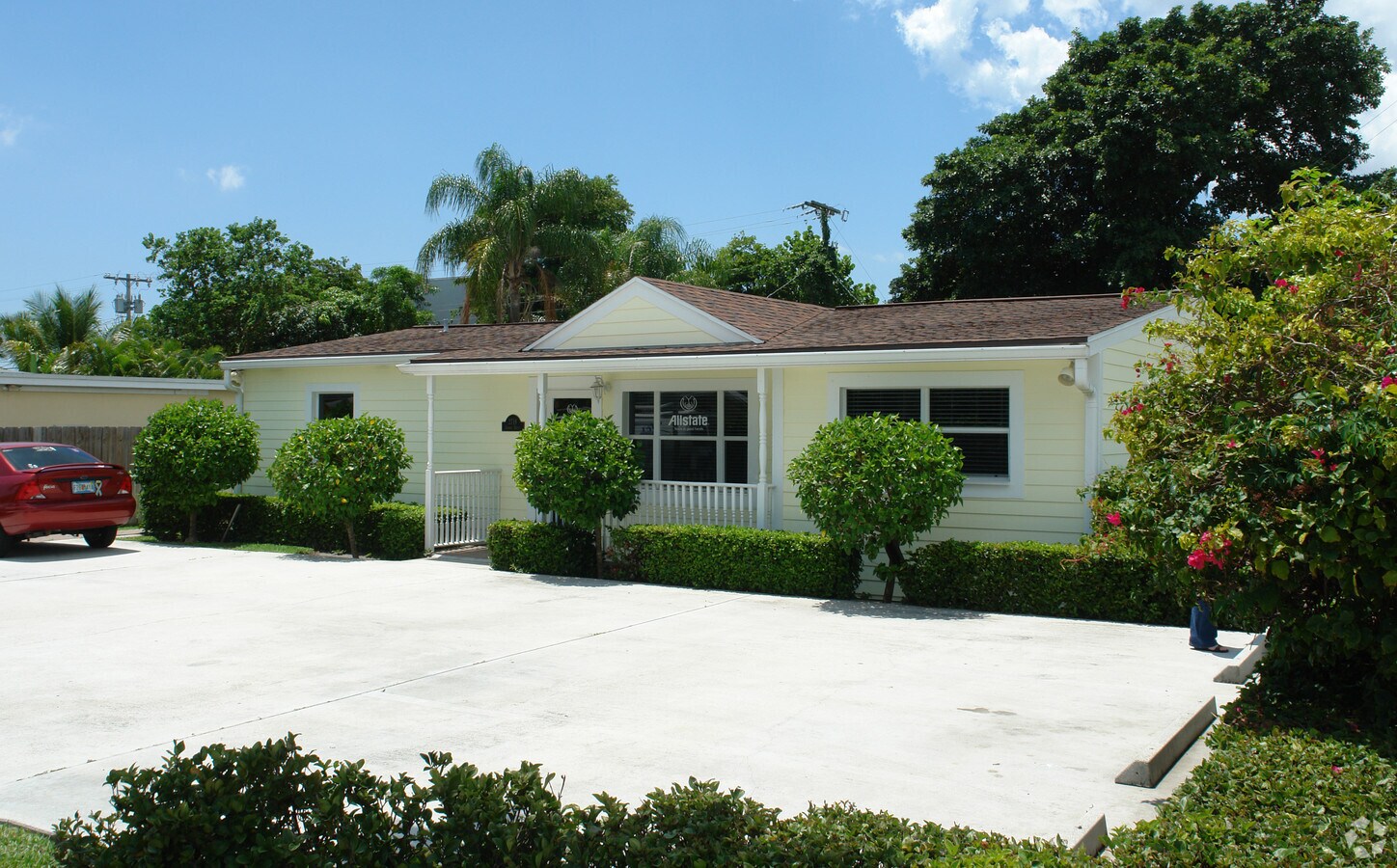 2718 Conroy Rd West Palm Beach - 2718 Conroy Rd West Palm Beach FL Primary Photo 1 HighDefinition