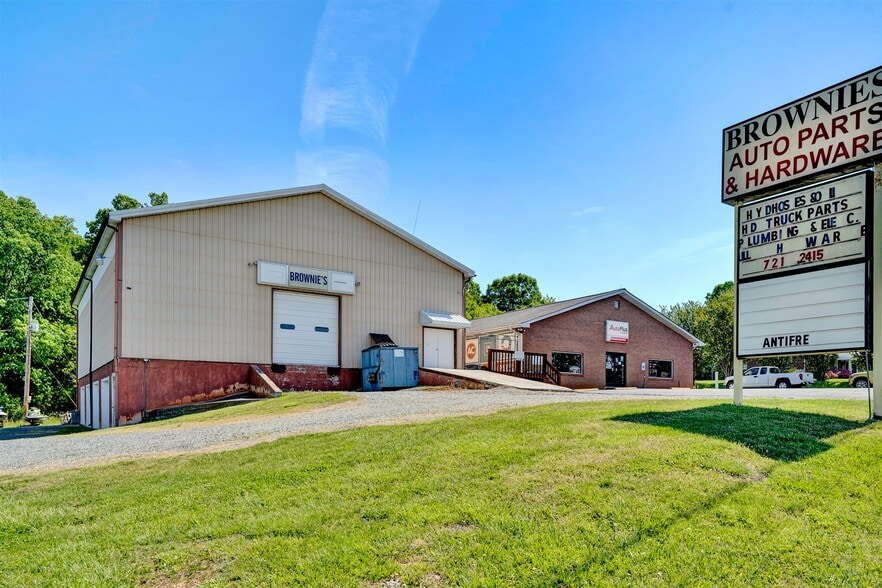 2837 Scruggs Rd, Moneta, VA for lease - Building Photo - Image 3 of 22