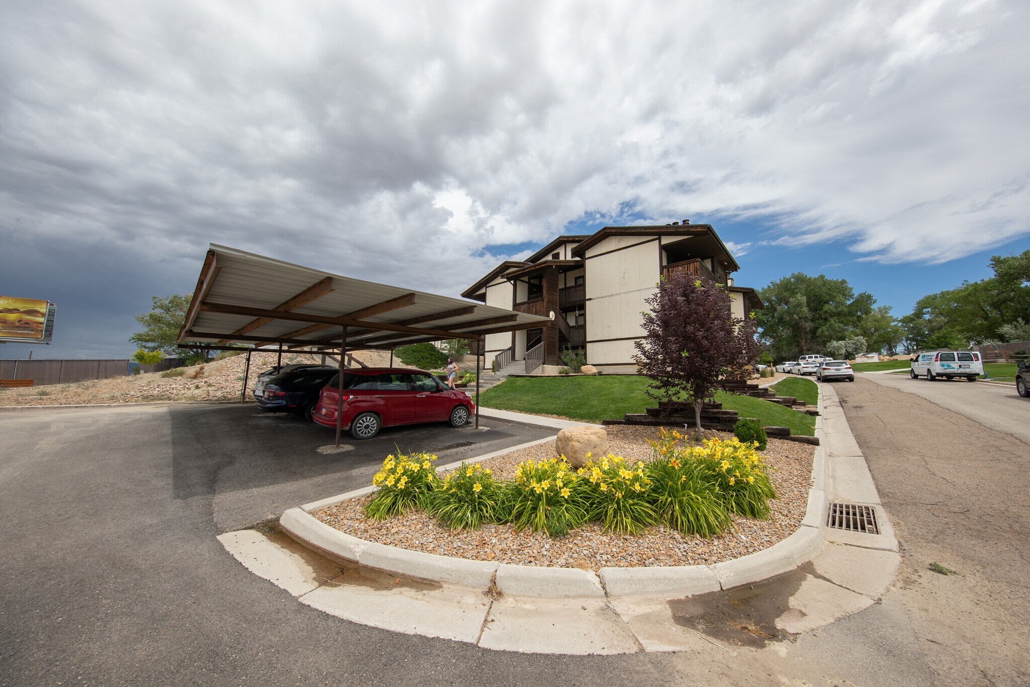 800 W Highway Dr, Wellington, UT 84542 The Ridges