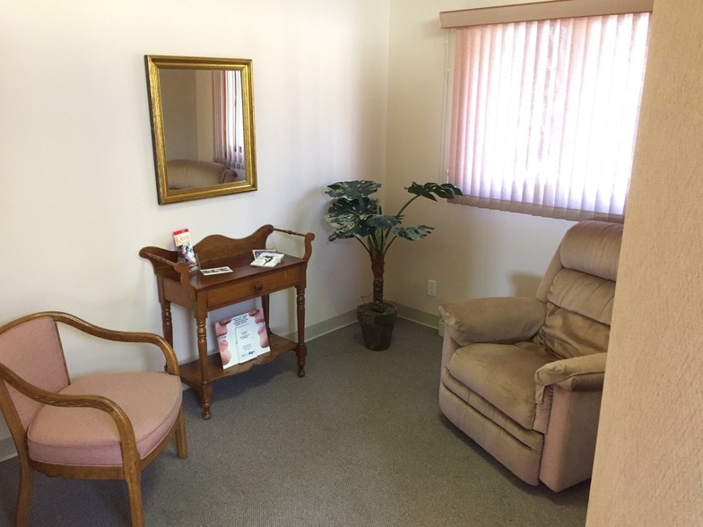 3910 85th St, Kenosha, WI for sale - Building Photo - Image 3 of 17