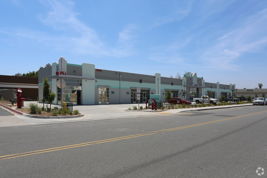 18565 Minthorn St, Lake Elsinore, CA for lease - Building Photo - Image 2 of 9