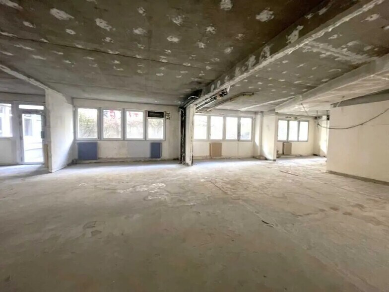 33 Rue Censier, Paris for sale - Interior Photo - Image 2 of 13