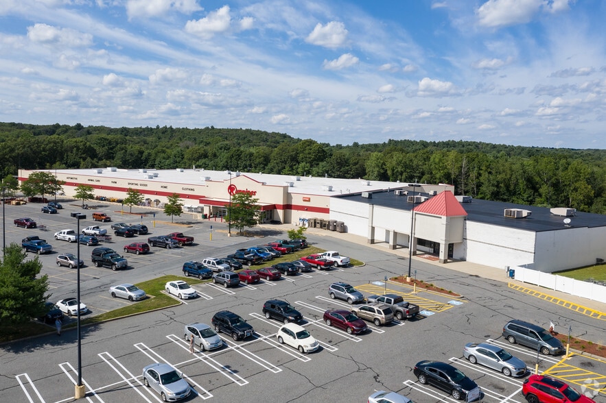 62 Providence Pike Putnam Ct 06260 Putnam Parkade Loopnet Com