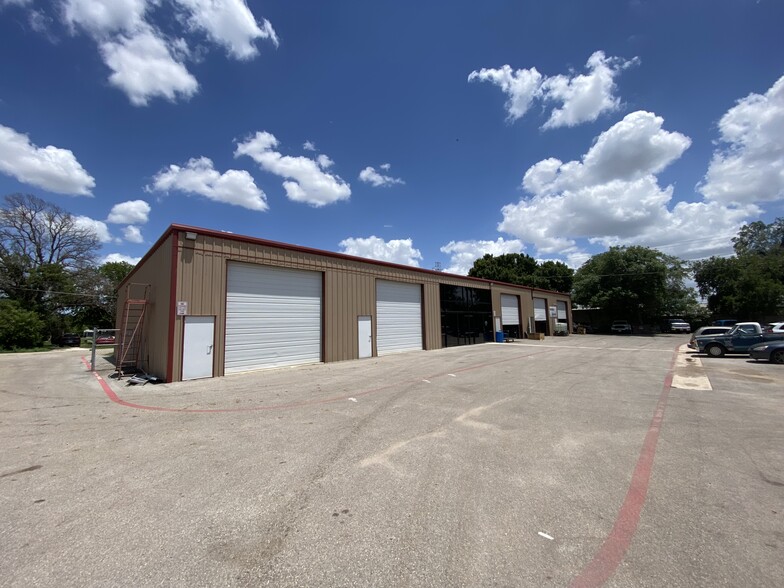 18414 Fifth St, San Antonio, TX for lease - Primary Photo - Image 1 of 8