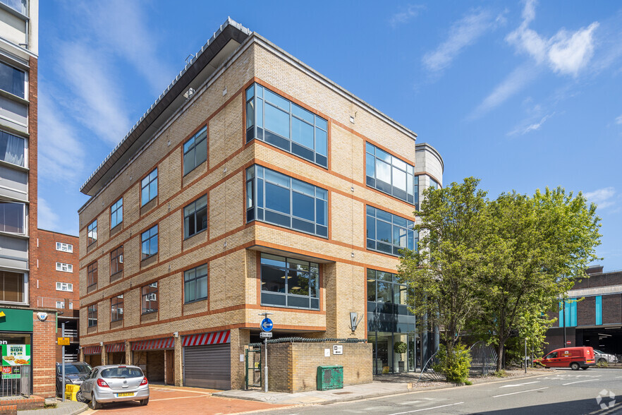 Onslow St, Guildford for lease - Primary Photo - Image 1 of 13