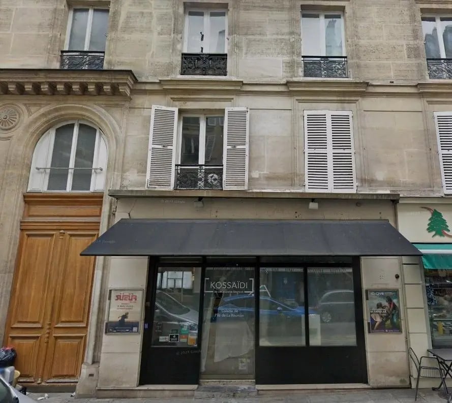 Retail in Paris for lease Building Photo- Image 1 of 2