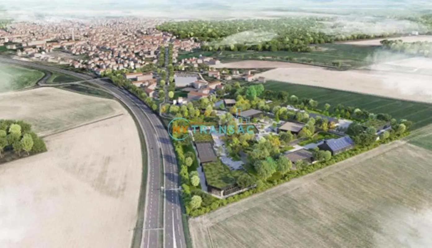 Land in Fontenay-Trésigny for sale Building Photo- Image 1 of 5