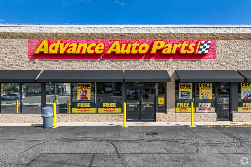 4301-4323 S Ashland Ave, Chicago, IL for lease - Building Photo - Image 3 of 6