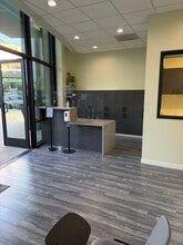 Main St, Corona, CA for lease Interior Photo- Image 2 of 6