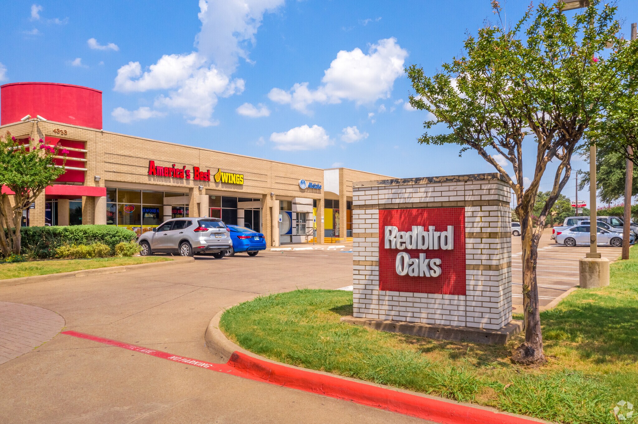 7320 S Cockrell Hill Rd, Dallas, TX 75236