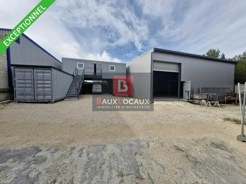 Flex in Martigues for lease - Building Photo - Image 3 of 9