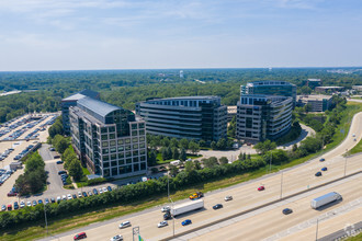 3050 Highland Pky, Downers Grove, IL - aerial  map view