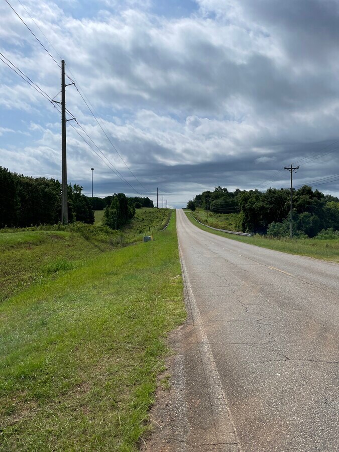 Benson Ham Rd, Forsyth, GA 31029