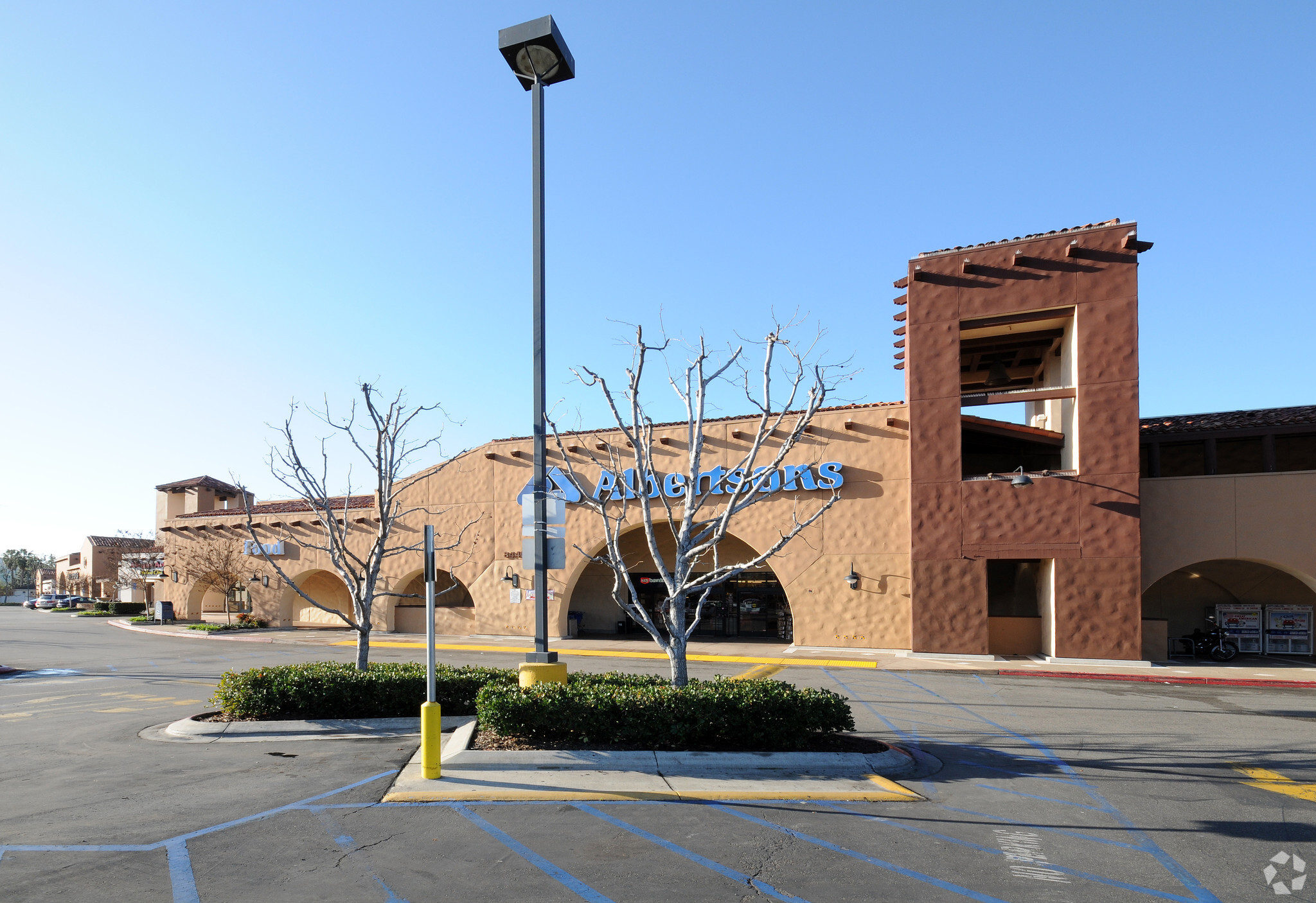 8440 E Chapman Ave, Orange, CA for lease Primary Photo- Image 1 of 6