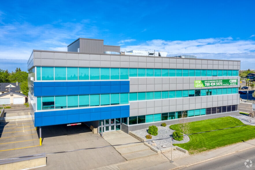 6020 104th St NW, Edmonton, AB for lease - Building Photo - Image 1 of 13