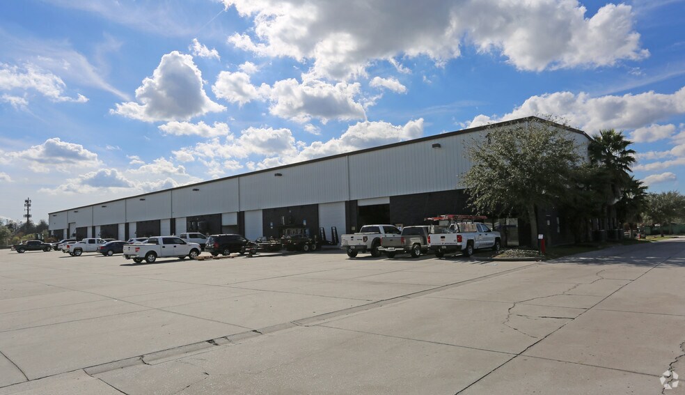 11316 Boggy Creek Rd, Orlando, FL 32824