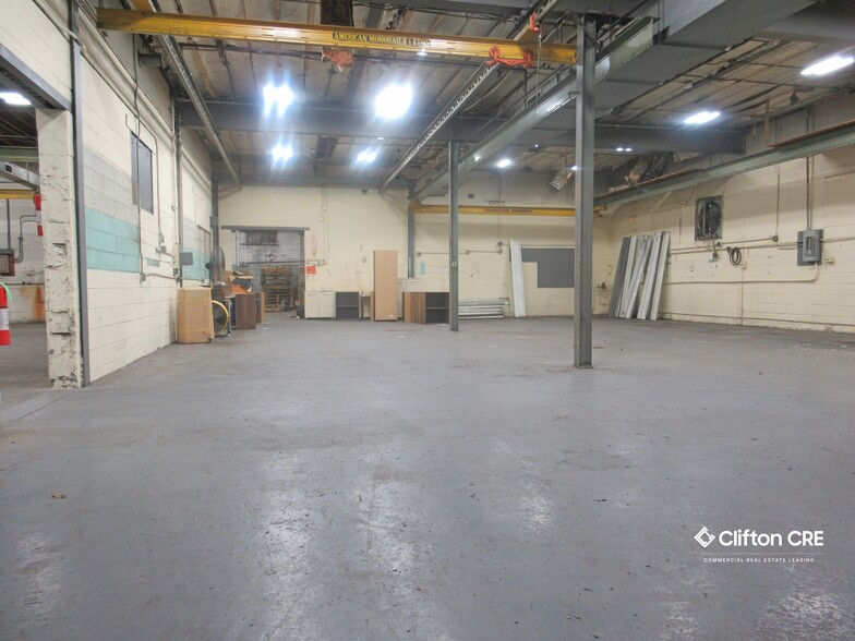 11 Paterson Ave, Wallington, NJ for lease - Building Photo - Image 3 of 14