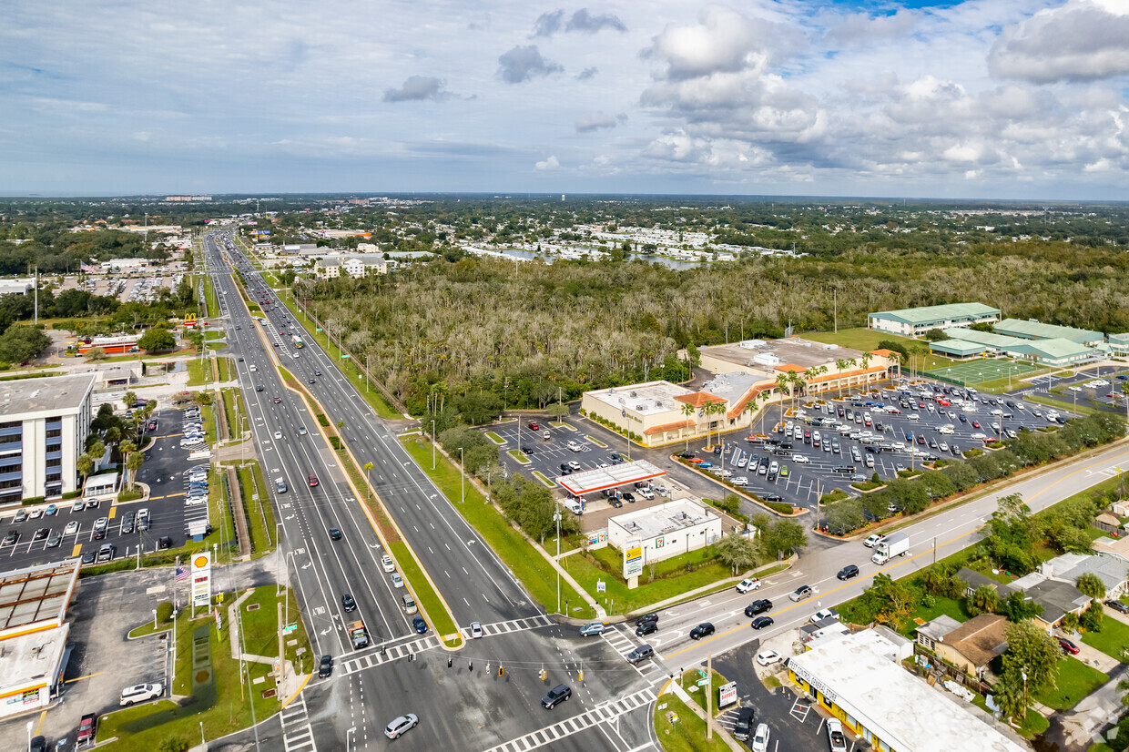 4547 Sunray Dr, Holiday, FL for lease Building Photo- Image 1 of 2