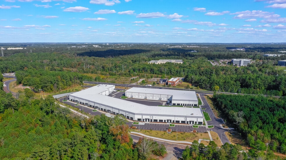 11724 Green Level Church Rd, Cary, NC for lease - Building Photo - Image 2 of 8