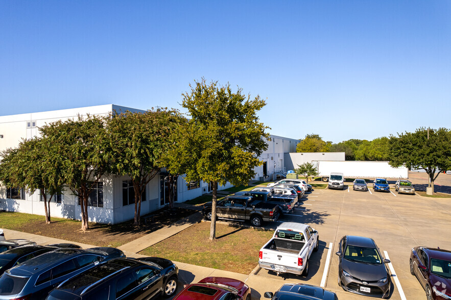 1300 N Central Expy, Allen, TX for lease - Building Photo - Image 3 of 7