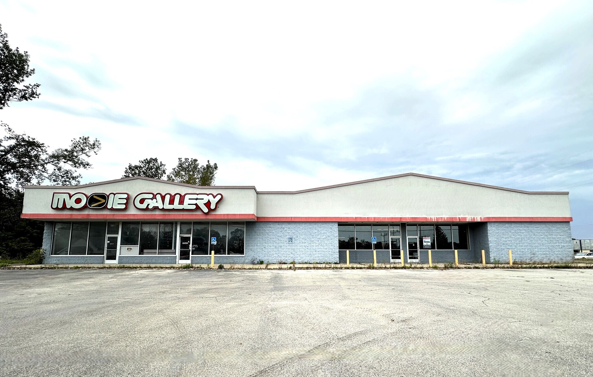 3851-3859 N Huron Rd, Pinconning, MI for sale Primary Photo- Image 1 of 1