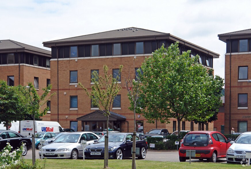 Sir Thomas Longley Rd, Rochester, ME2 4FB Beaufort House