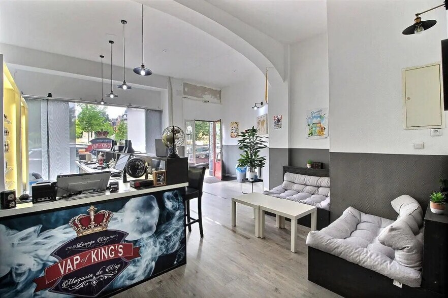 Retail in Blies-Guersviller for lease - Interior Photo - Image 3 of 4