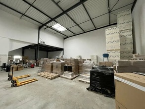 4 Rue Magnier Bedu, Groslay for lease Interior Photo- Image 2 of 6