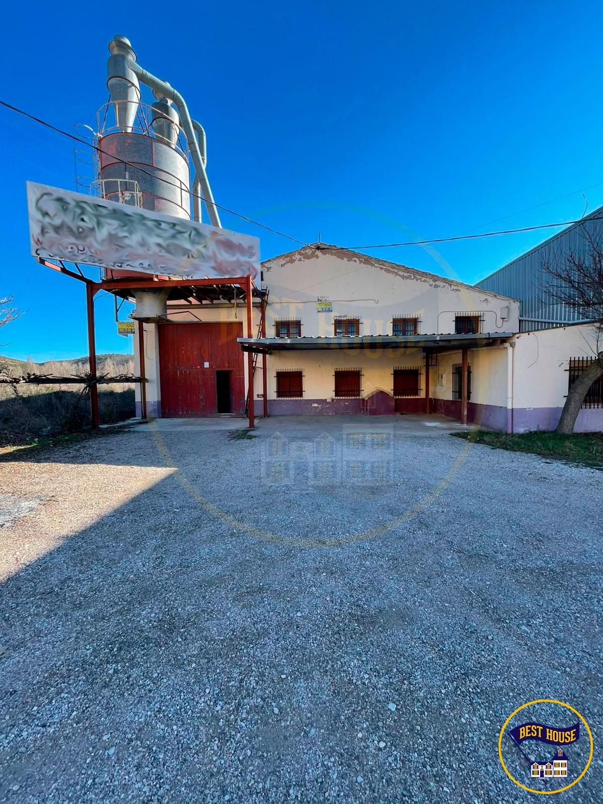 Industrial in Las Valeras, Cuenca for sale Primary Photo- Image 1 of 1