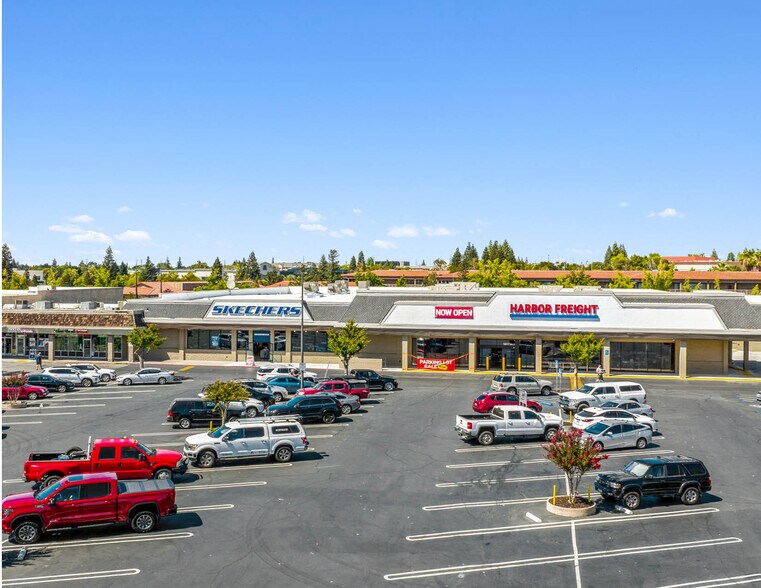 1617 Douglas Blvd, Roseville, CA for sale - Building Photo - Image 3 of 16