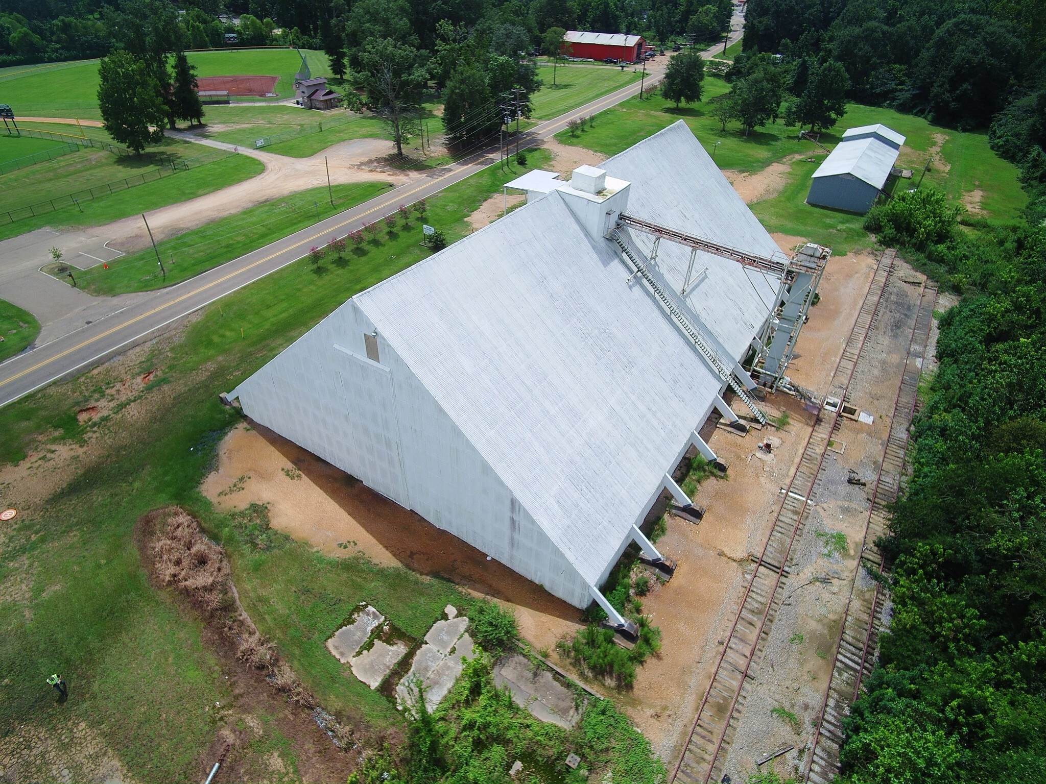 800 S Magnolia St, Mccomb, MS for sale Primary Photo- Image 1 of 1