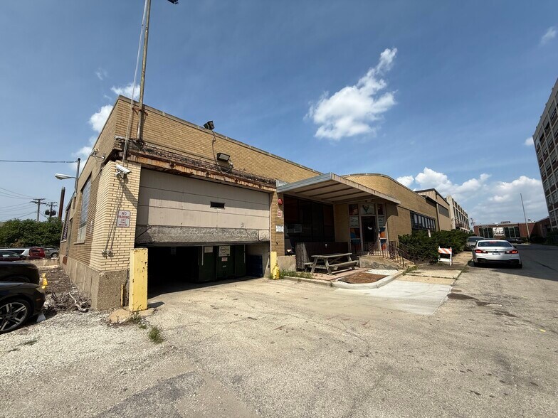 1820 N Major Ave, Chicago, IL for sale - Building Photo - Image 3 of 8
