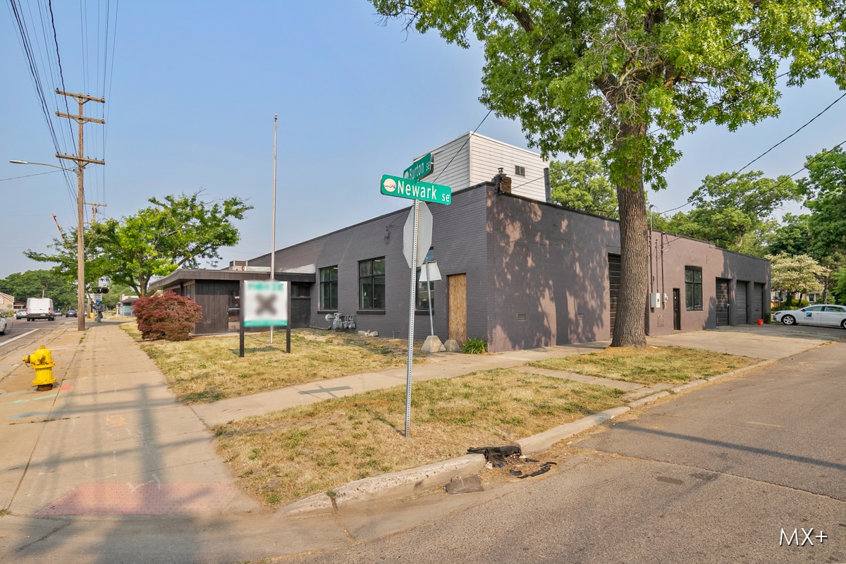 1175 Burton St SE, Grand Rapids, MI 49507 Industrial for Sale